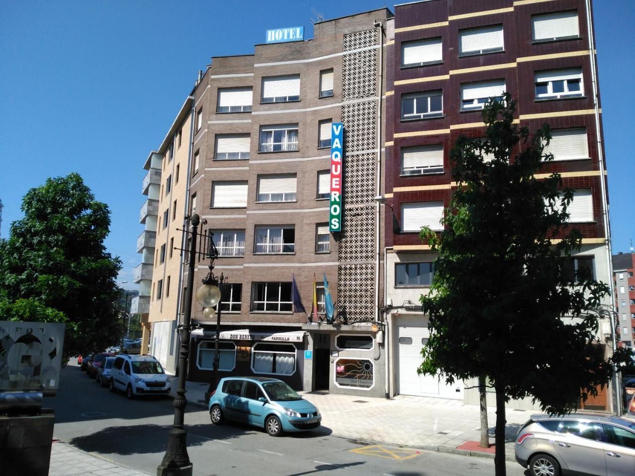 Hotel Vaqueros Langreo Esterno foto