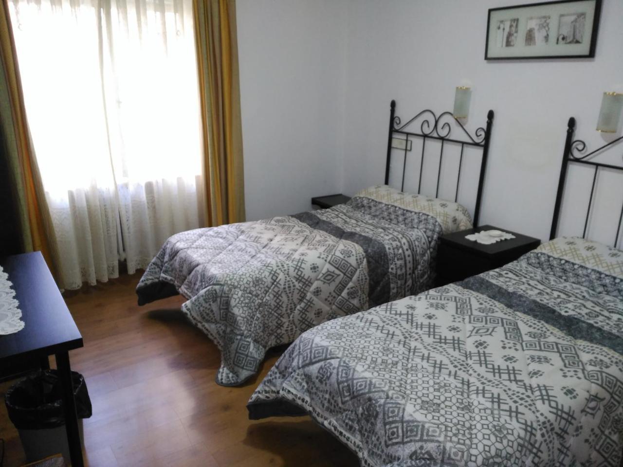 Hotel Vaqueros Langreo Esterno foto
